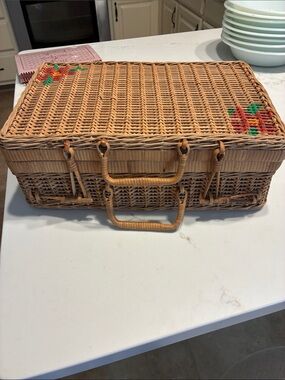 Vintage Suitcase Style Picnic Basket
